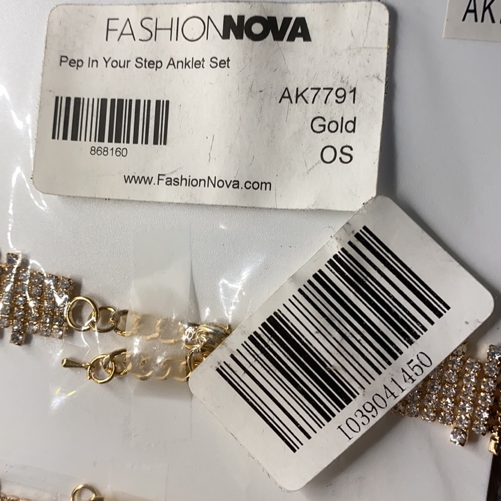 FASHIONNOVA- Anklet Set - Picture 4 of 4